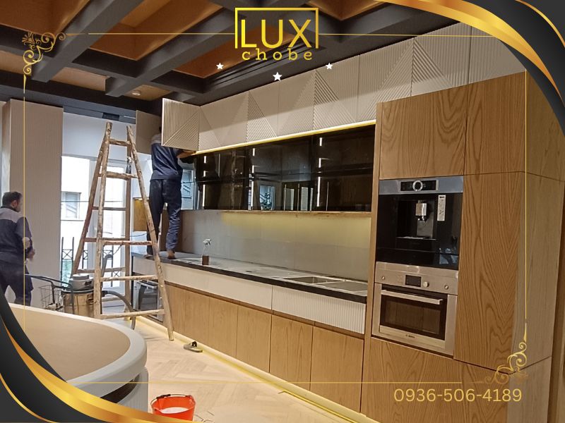نمونه کار اجرای کابینت آشپزخانه در ویلا مشهد