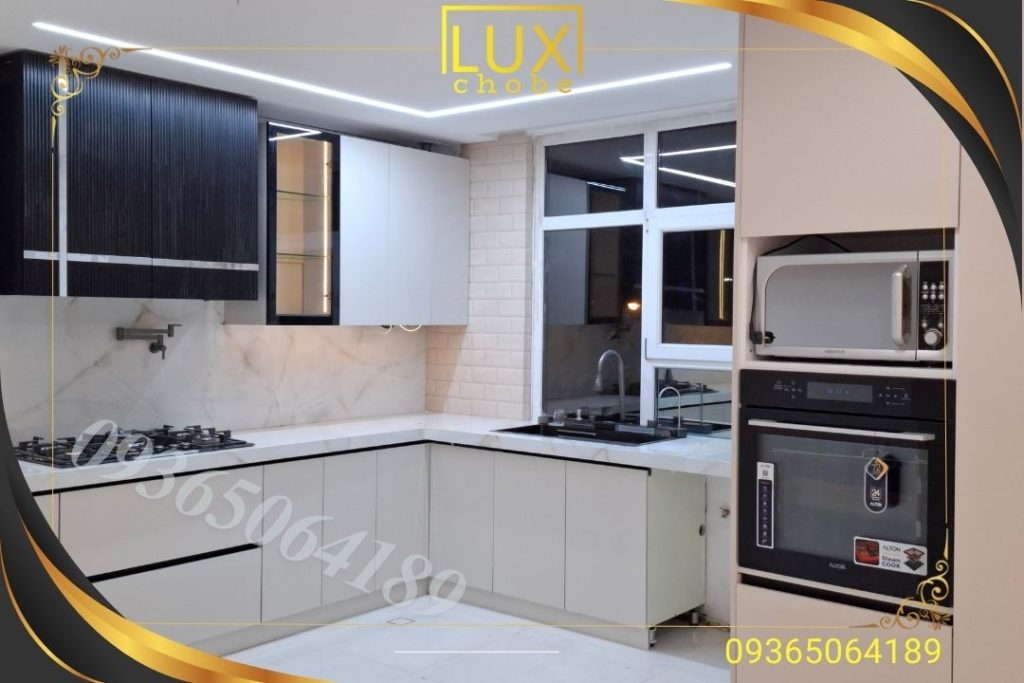 بازسازی آشپزخانه و اجرای کابینت جذاب سفید